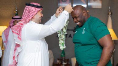 ويتكر يسحق أليسكروف بأقل من دقيقتين في أول نزال لـ UFC بالسعودية بـ