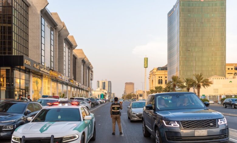 القيادة تعزي حاكم أم القيوين في وفاة الشيخ عبدالله بن أحمد بن راشد المعلا