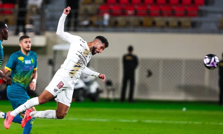 المباريات التي سيغيب عنها سالم الدوسري عن المشاركة مع الهلال